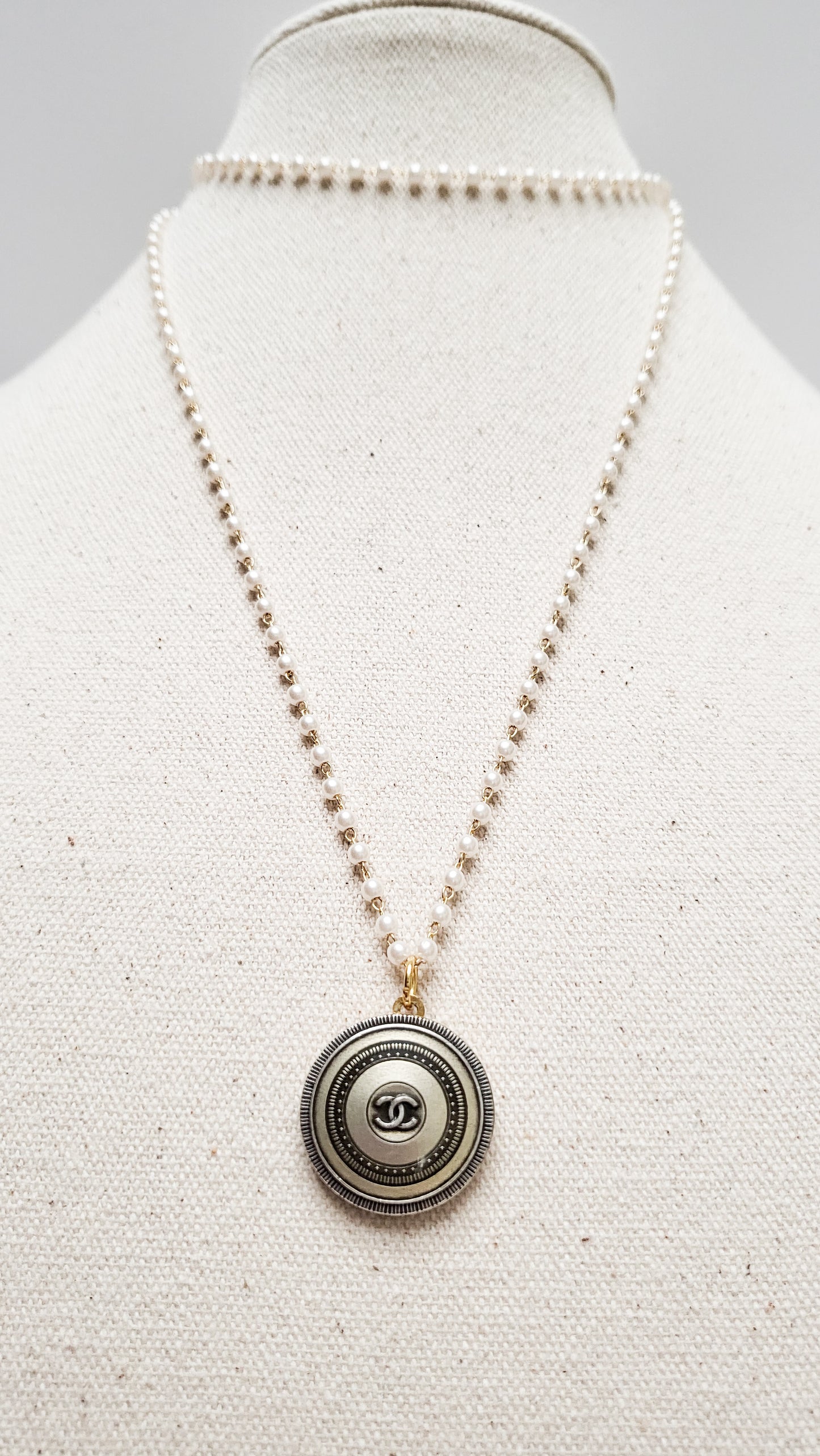 Antique Gold & Silver Pendant Pearl Necklace